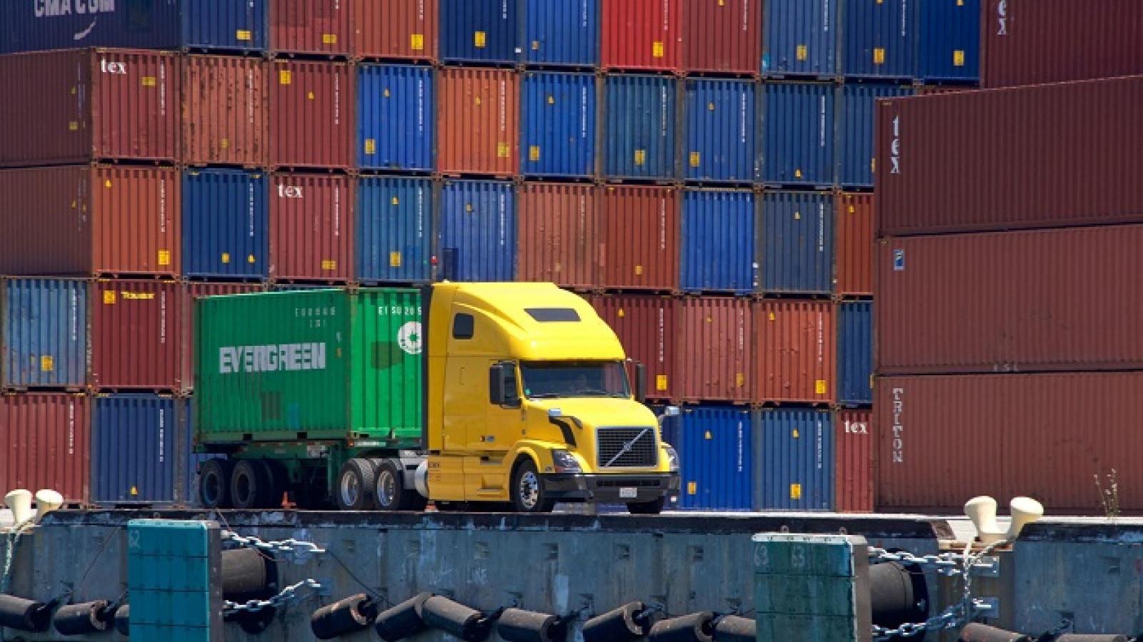 چگونه تکنولوژی، دموراژ را قبل از وقوع پیشبینی و متوقف میکند؟