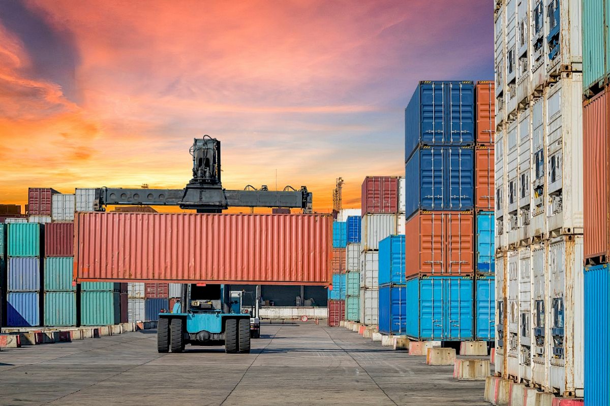 قوانین اینکوترمز به زبان ساده: اگر واردات کالا مثل سفارش پیتزا بود!